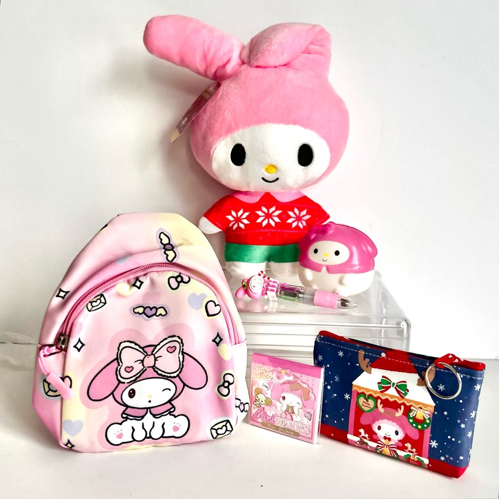 💖My Melody Adorable 6-Piece Christmas Plush Bundle! - Picture 7 of 7